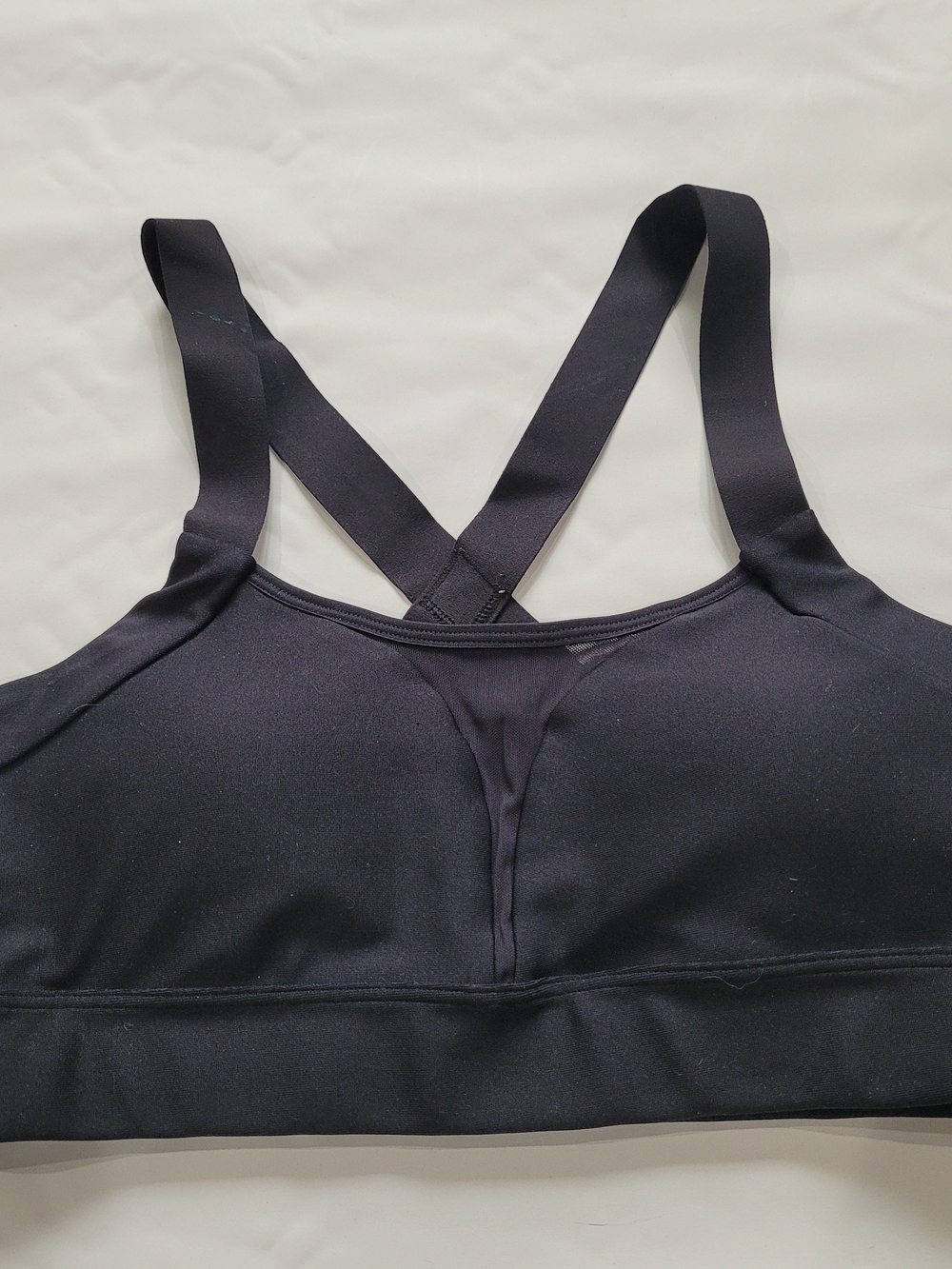 Underarmor Black Cross-Back Sports Bra